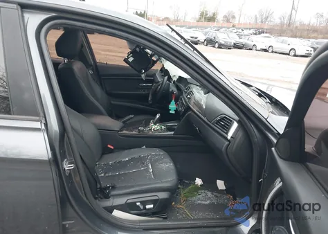 2016 BMW 320I xDrive из США, поврежденный, VIN WBA8E5G54GNT40202